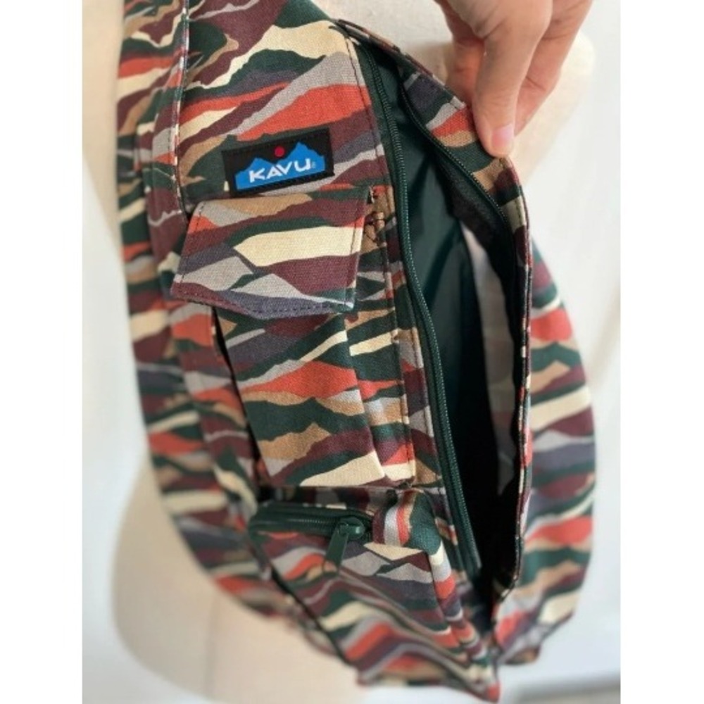 Kavu Rope Bag Sling Pack Canvas Discontinued Color: Rolling Hills (Multicolor) - Picture 3 of 10